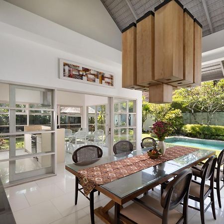 2Br Private Villa Seminyak, Villa Kiran One Экстерьер фото